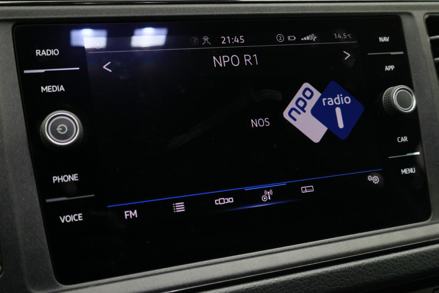 Volkswagen Crafter 35 2.0 TDI DSG L3H3 3-Zits, Camera, Apple Carplay, Trekhaak, PDC