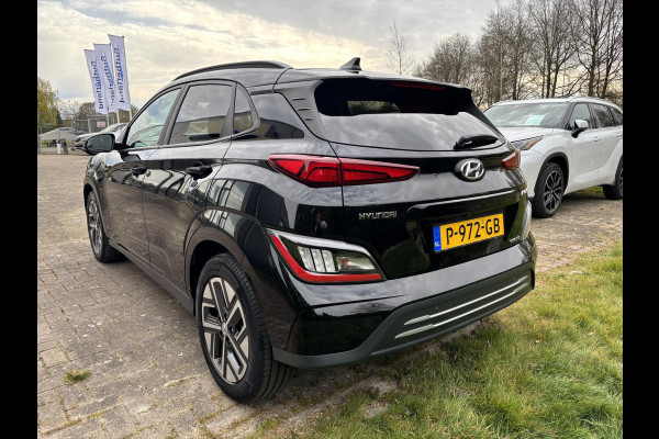 Hyundai Kona EV Fashion Design 64 kWh