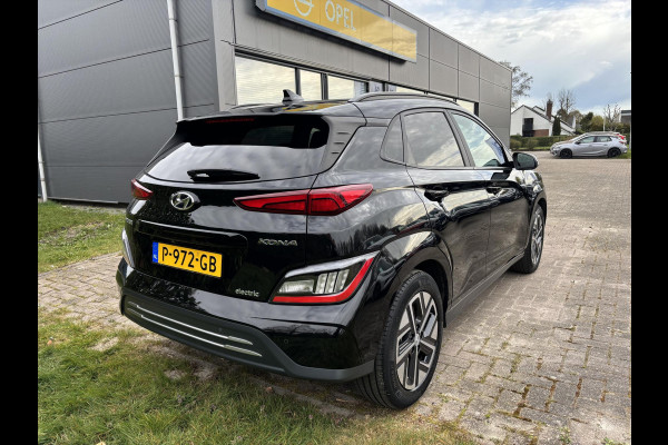 Hyundai Kona EV Fashion Design 64 kWh