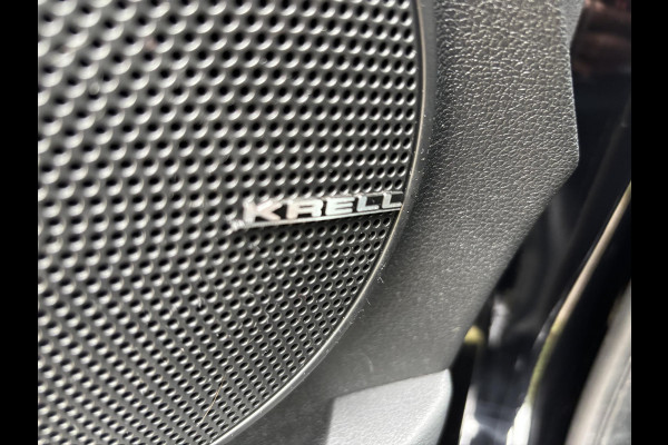 Hyundai Kona EV Fashion Design 64 kWh