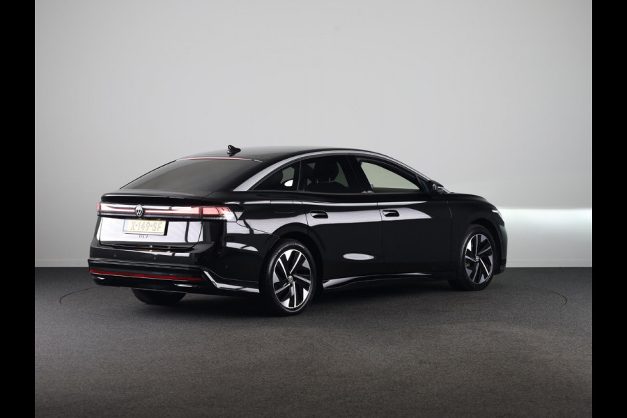 Volkswagen ID.7 Pro Business 77 kWh SOH 100% | 285PK | Navigatie | Camera | Elektrische klep | Warmtepomp