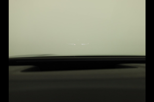 Volkswagen ID.7 Pro Business 77 kWh SOH 100% | 285PK | Navigatie | Camera | Elektrische klep | Warmtepomp