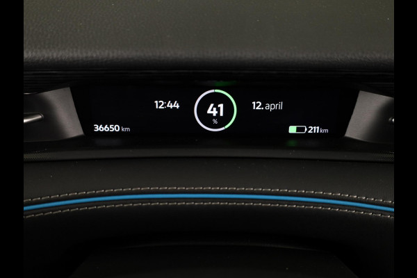 Volkswagen ID.7 Pro Business 77 kWh SOH 100% | 285PK | Navigatie | Camera | Elektrische klep | Warmtepomp