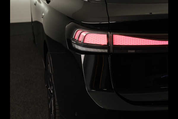 Volkswagen ID.7 Pro Business 77 kWh SOH 100% | 285PK | Navigatie | Camera | Elektrische klep | Warmtepomp