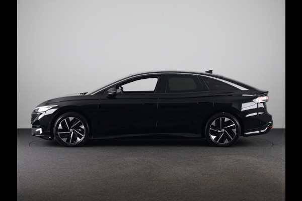 Volkswagen ID.7 Pro Business 77 kWh SOH 100% | 285PK | Navigatie | Camera | Elektrische klep | Warmtepomp