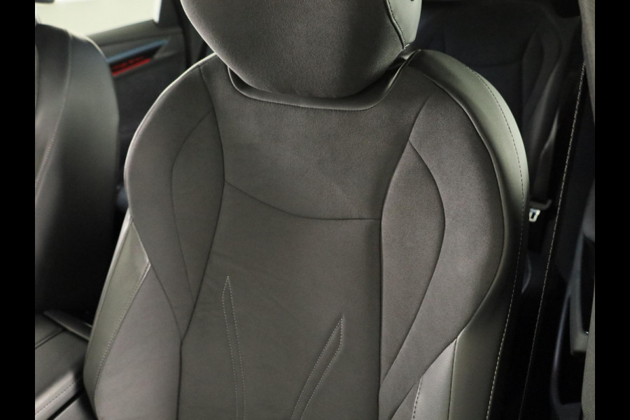 Volkswagen ID.7 Pro Business 77 kWh SOH 100% | 285PK | Navigatie | Camera | Elektrische klep | Warmtepomp