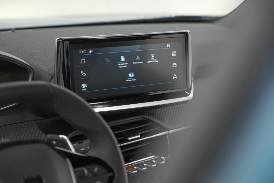 Peugeot 2008 Hybrid 136 e-DCS6 Style | Apple Carplay | Parkeersensoren | Climate control