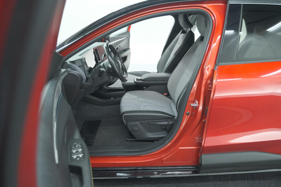 Renault Mégane E-Tech EV60 220 Charge Techno | Adaptieve Cruise Control | Winterpakket | Dodehoekdetectie | Harman Kardon