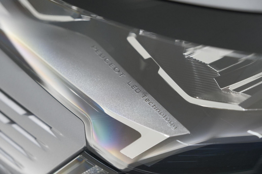 Peugeot 3008 1.6 HYbrid 225 Blue Lease Allure | Camera | Adaptieve Cruise Control | Dodehoekdetectie | Allseason Banden