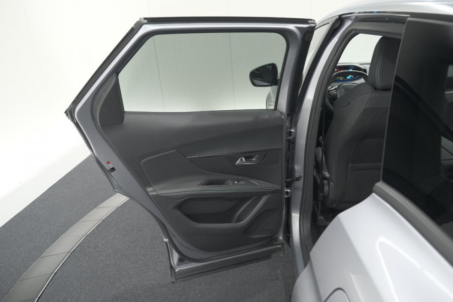 Peugeot 3008 1.6 HYbrid 225 Blue Lease Allure | Camera | Adaptieve Cruise Control | Dodehoekdetectie | Allseason Banden