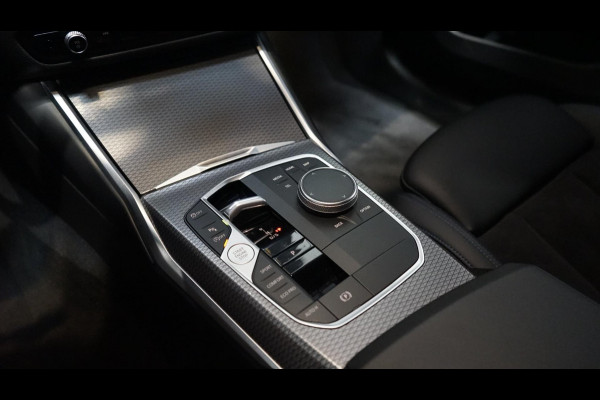 BMW 3 Serie 318i M-Sport AUTOMAAT-ALCANTARA-CARPLAY-CRUISE-DAB-LED-NAVI-M BROOKLYN GREY-SHADOW LINE-Etc.