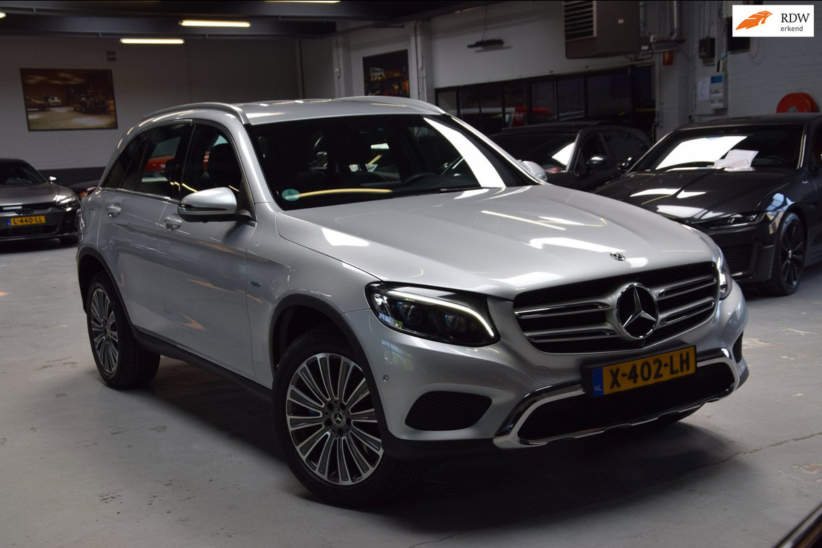 Mercedes-Benz GLC 350e 4MATIC Premium Plus Gr.Navi|Leder|360 View|80000km!!