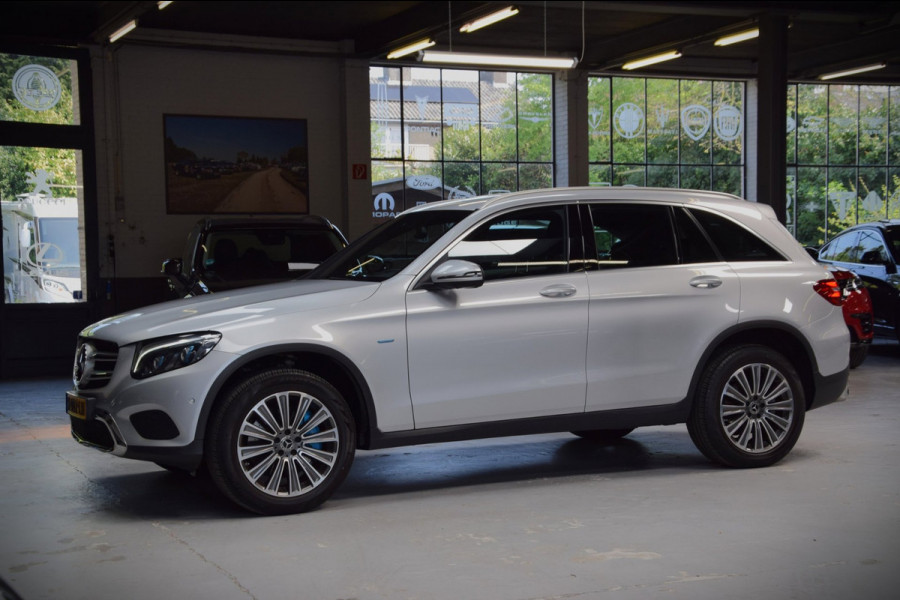 Mercedes-Benz GLC 350e 4MATIC Premium Plus Gr.Navi|Leder|360 View|80000km!!
