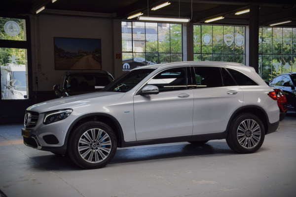 Mercedes-Benz GLC 350e 4MATIC Premium Plus Gr.Navi|Leder|360 View|80000km!!