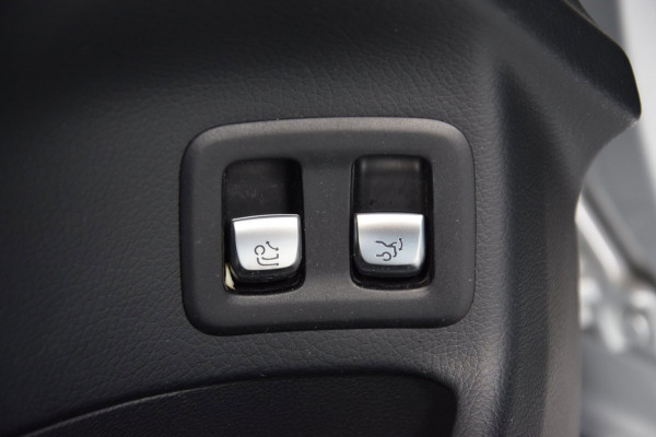 Mercedes-Benz GLC 350e 4MATIC Premium Plus Gr.Navi|Leder|360 View|80000km!!