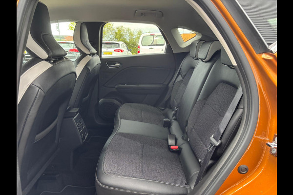 Renault Captur 1.3 TCe 130 Intens | Sfeerverlichting | Automaat | Parkeer camera | Keyless