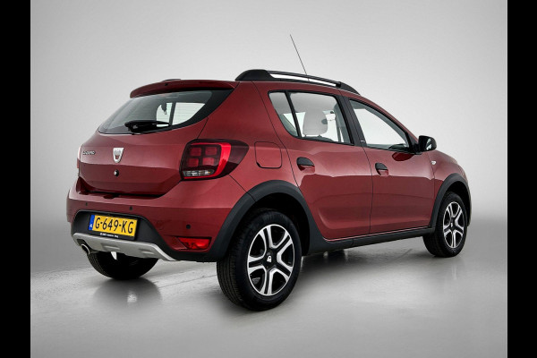Dacia Sandero 0.9 TCe AUTOM. SL Stepway CAMERA | NAVI | DAKRAILS | 15"LMV