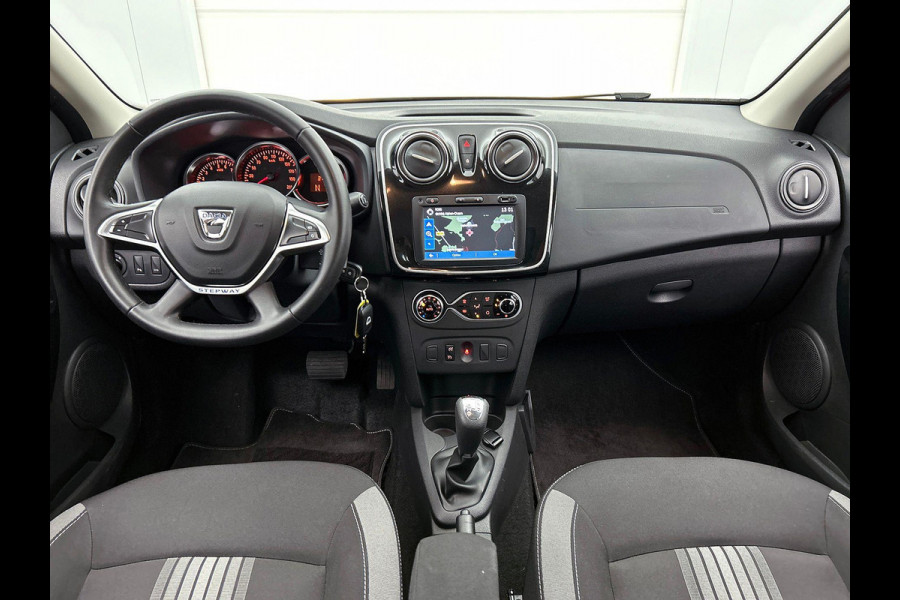 Dacia Sandero 0.9 TCe AUTOM. SL Stepway CAMERA | NAVI | DAKRAILS | 15"LMV