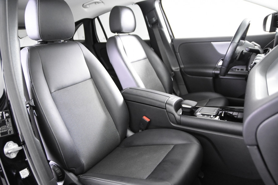 Mercedes-Benz GLA 180 *1ste Eigenaar*Leer*Park assist*Navigatie*