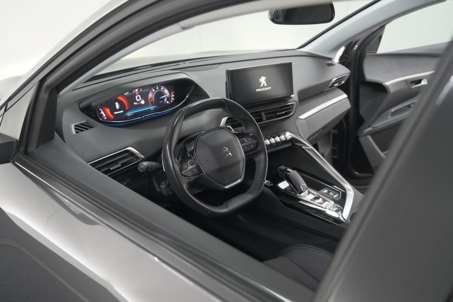 Peugeot 3008 PureTech 130 EAT8 Allure | Camera | Adaptieve Cruise Control | Elektrische Kofferklep