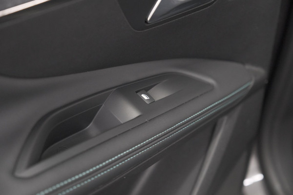 Peugeot 3008 PureTech 130 EAT8 Allure | Camera | Adaptieve Cruise Control | Elektrische Kofferklep
