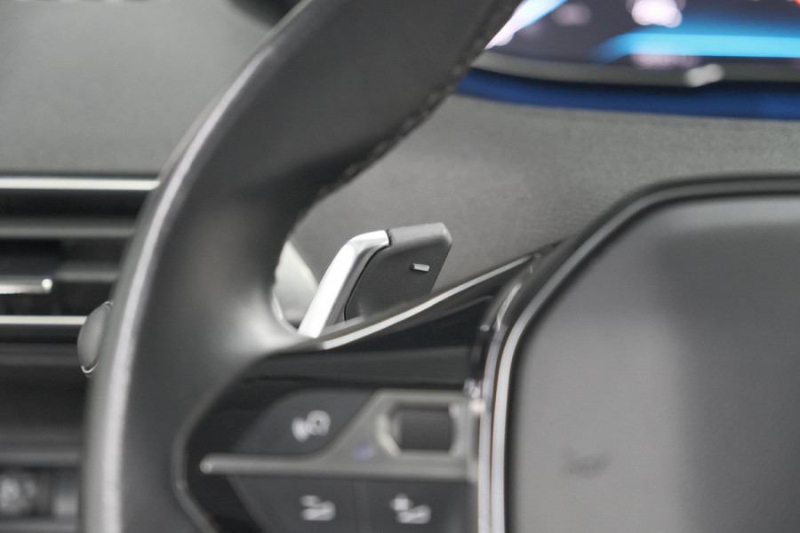 Peugeot 3008 PureTech 130 EAT8 Allure | Camera | Adaptieve Cruise Control | Elektrische Kofferklep