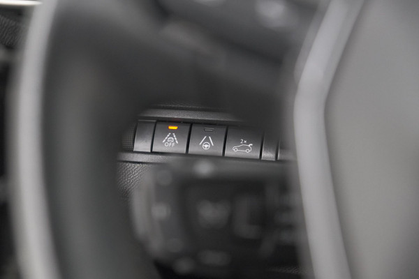 Peugeot 3008 PureTech 130 EAT8 Allure | Camera | Adaptieve Cruise Control | Elektrische Kofferklep