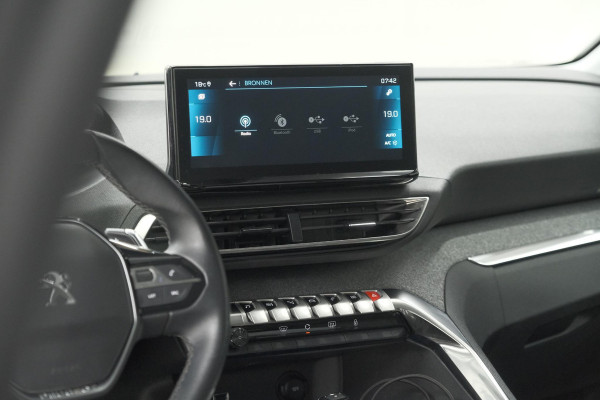 Peugeot 3008 PureTech 130 EAT8 Allure | Camera | Adaptieve Cruise Control | Elektrische Kofferklep