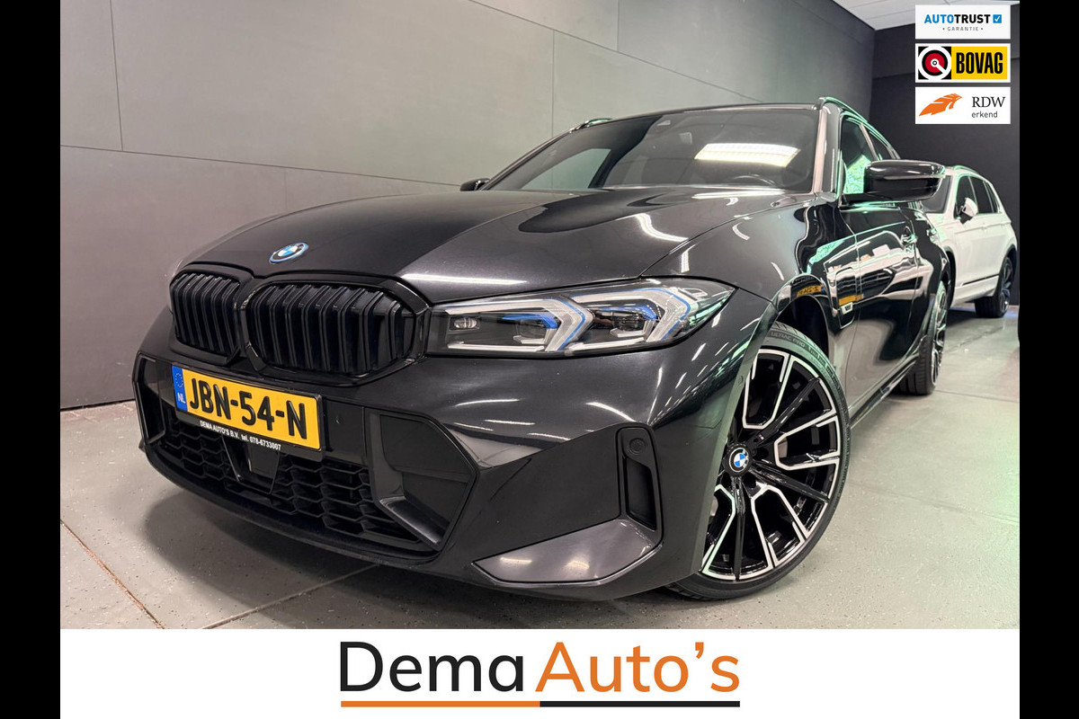 BMW 3 Serie Touring 330e M-SPORT FACELIFT BLACK-LINE 19'' FACELIFT SOH-TEST/V-COCPIT/DAB/CARPLAY/STOEL-M/LED/CAM///