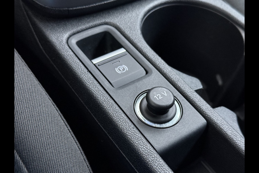 Audi A3 Sportback 30TFSI AUT-7 Adaptive-Cruise Navi Apple Carplay Android Sportstoelen LED-v+a PDC m.Hybrid Ecc Advanced Edition S-Troni Privacy Glas Lmv Led DAB Wifi Regensensor Rijstrooksensor Virtual Cockpit 1e Eigenaar Origineel Nederlandse Auto