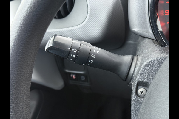 Peugeot 108 1.0 e-VTi 5Drs Airco Bluetooth Carkit Elek.Ramen Pack Premium Active Centrale vergrendeling Afstandsbediend Isofix Led USB ESP Origineel Nederlandse Auto