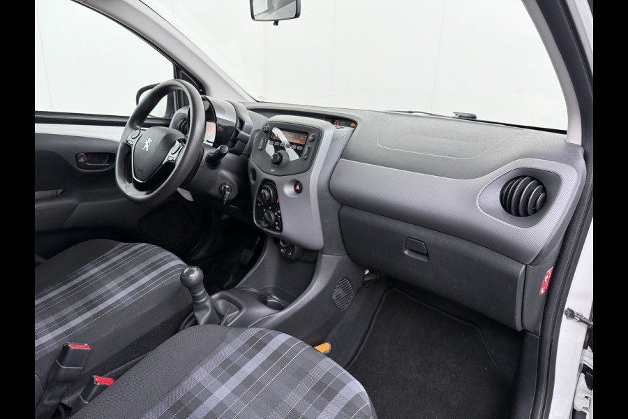 Peugeot 108 1.0 e-VTi 5Drs Airco Bluetooth Carkit Elek.Ramen Pack Premium Active Centrale vergrendeling Afstandsbediend Isofix Led USB ESP Origineel Nederlandse Auto