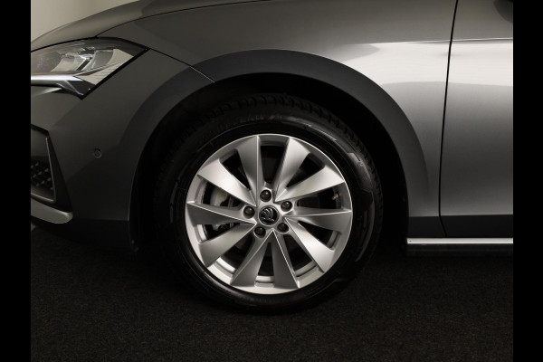 Škoda Superb Combi 1.5 TSI MHEV Business Edition 150pk | Navigatie | Premium Audio | 360° Camera |