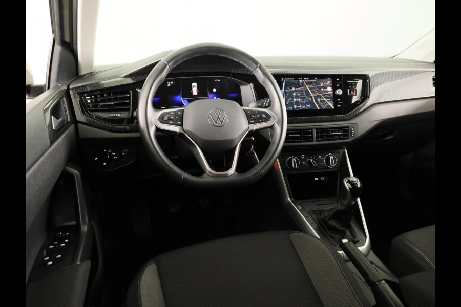 Volkswagen Polo 1.0 TSI Life Edition | Achteruitrijcamera | Airco | Navigatie | Apple carplay & android auto |