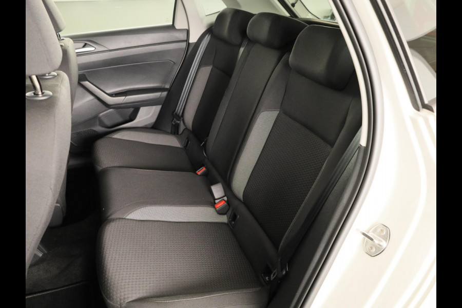 Volkswagen Polo 1.0 TSI Life Edition | Achteruitrijcamera | Airco | Navigatie | Apple carplay & android auto |