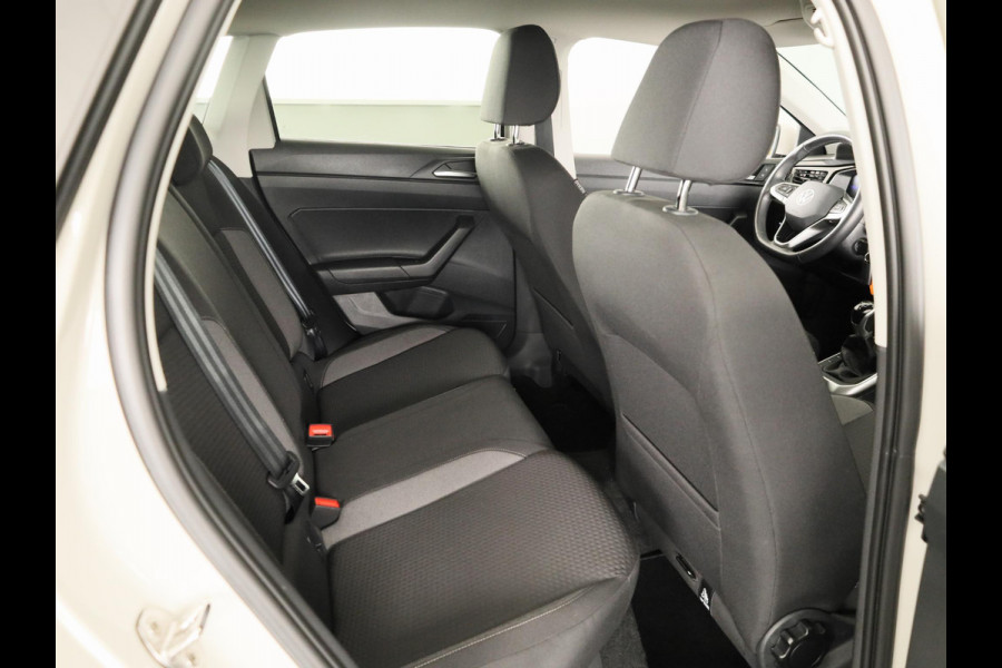 Volkswagen Polo 1.0 TSI Life Edition | Achteruitrijcamera | Airco | Navigatie | Apple carplay & android auto |