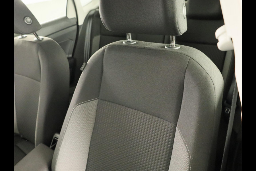 Volkswagen Polo 1.0 TSI Life Edition | Achteruitrijcamera | Airco | Navigatie | Apple carplay & android auto |