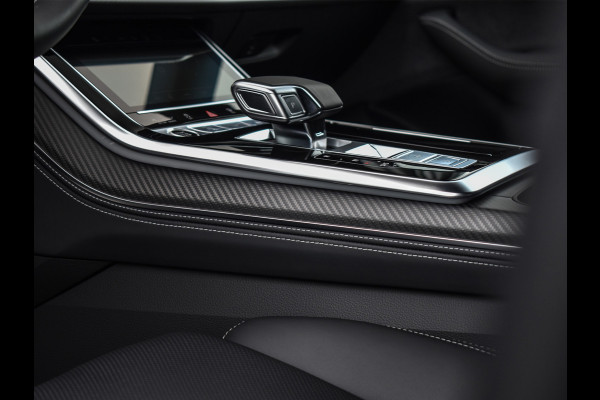 Audi Q8 60 TFSI e quattro Pro Line S Competition | B&O advanced | Audi exclusive | 5 jaar garantie | Panoramadak | massage stoelen | 4 wiel besturing | Alcantara hemel | Soft-close | Elektr. Trekhaak | Achteras besturing | Oled achterlichte
