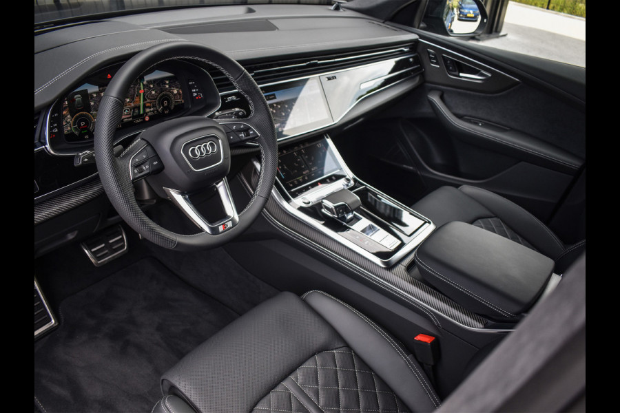 Audi Q8 60 TFSI e quattro Pro Line S Competition | B&O advanced | Audi exclusive | 5 jaar garantie | Panoramadak | massage stoelen | 4 wiel besturing | Alcantara hemel | Soft-close | Elektr. Trekhaak | Achteras besturing | Oled achterlichte
