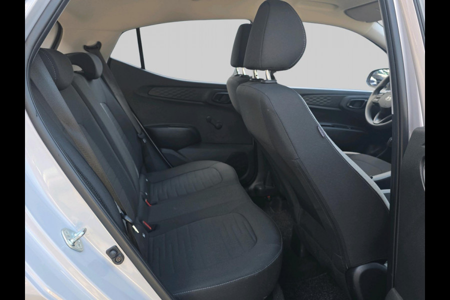 Hyundai i10 1.0 Comfort | Cruisecontrol | Navigatie | Achteruitrijcamera |