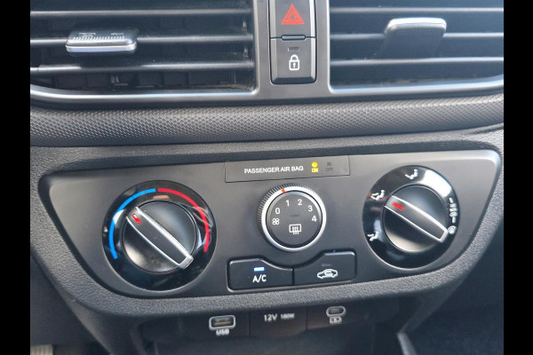 Hyundai i10 1.0 Comfort | Cruisecontrol | Navigatie | Achteruitrijcamera |