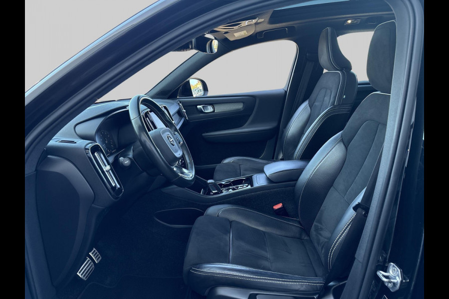 Volvo XC40 1.5 T2 R-Design | Panorama dak | Half leder