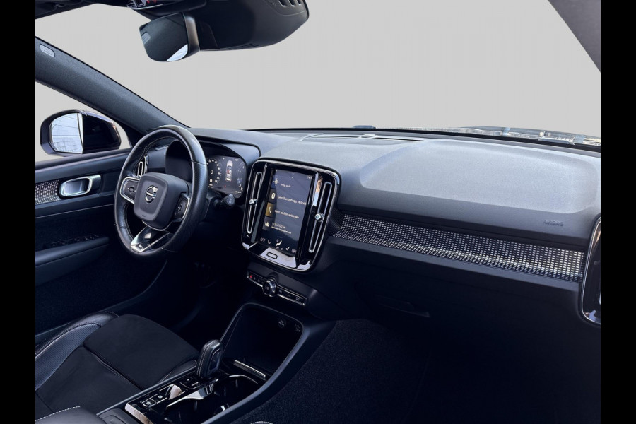 Volvo XC40 1.5 T2 R-Design | Panorama dak | Half leder