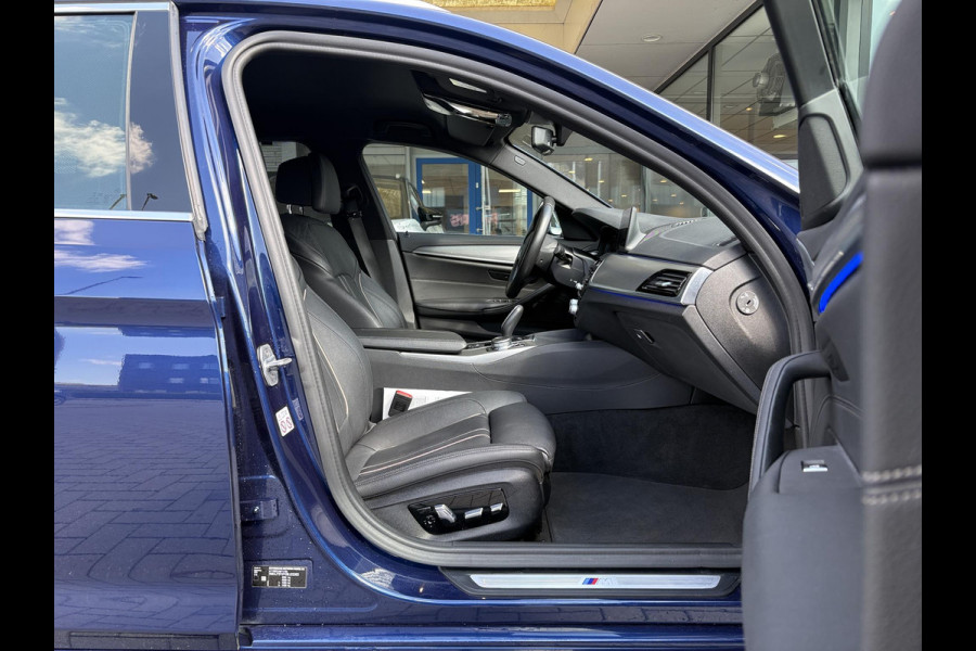 BMW 5 Serie Touring 520i High Executive Edition | M Pakket | Stoelverwarming | Memory | Dealer OH |