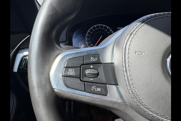 BMW 5 Serie Touring 520i High Executive Edition | M Pakket | Stoelverwarming | Memory | Dealer OH |