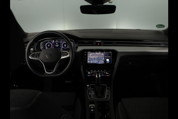 Volkswagen Passat Variant 1.4 TSI PHEV GTE Business 218PK | Camera| 17'LM-velgen |dodehoekspiegel| Alarm