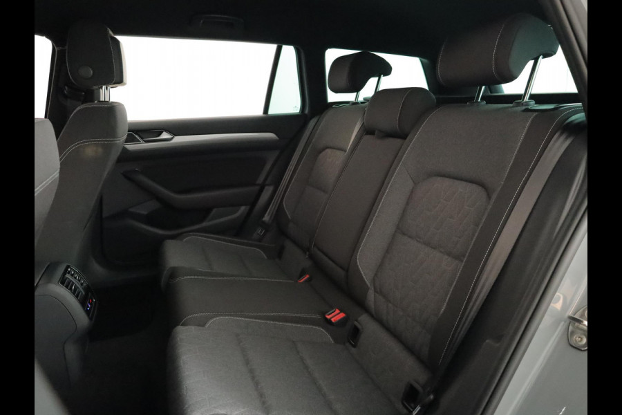 Volkswagen Passat Variant 1.4 TSI PHEV GTE Business 218PK | Camera| 17'LM-velgen |dodehoekspiegel| Alarm