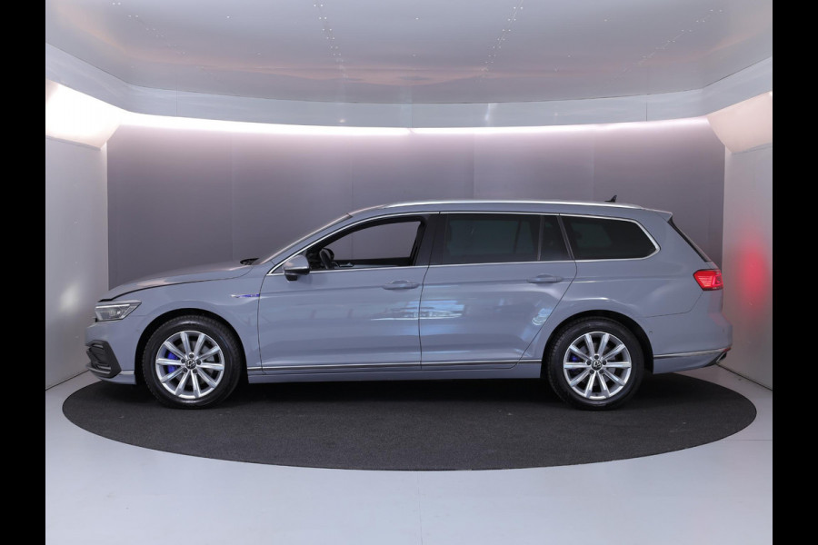 Volkswagen Passat Variant 1.4 TSI PHEV GTE Business 218PK | Camera| 17'LM-velgen |dodehoekspiegel| Alarm