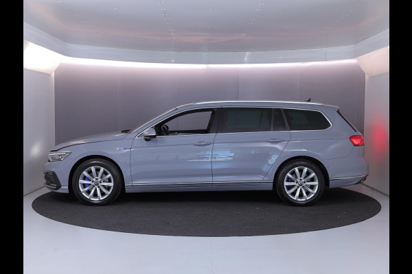 Volkswagen Passat Variant 1.4 TSI PHEV GTE Business 218PK | Camera| 17'LM-velgen |dodehoekspiegel| Alarm