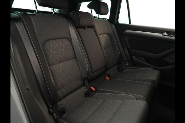 Volkswagen Passat Variant 1.4 TSI PHEV GTE Business 218PK | Camera| 17'LM-velgen |dodehoekspiegel| Alarm
